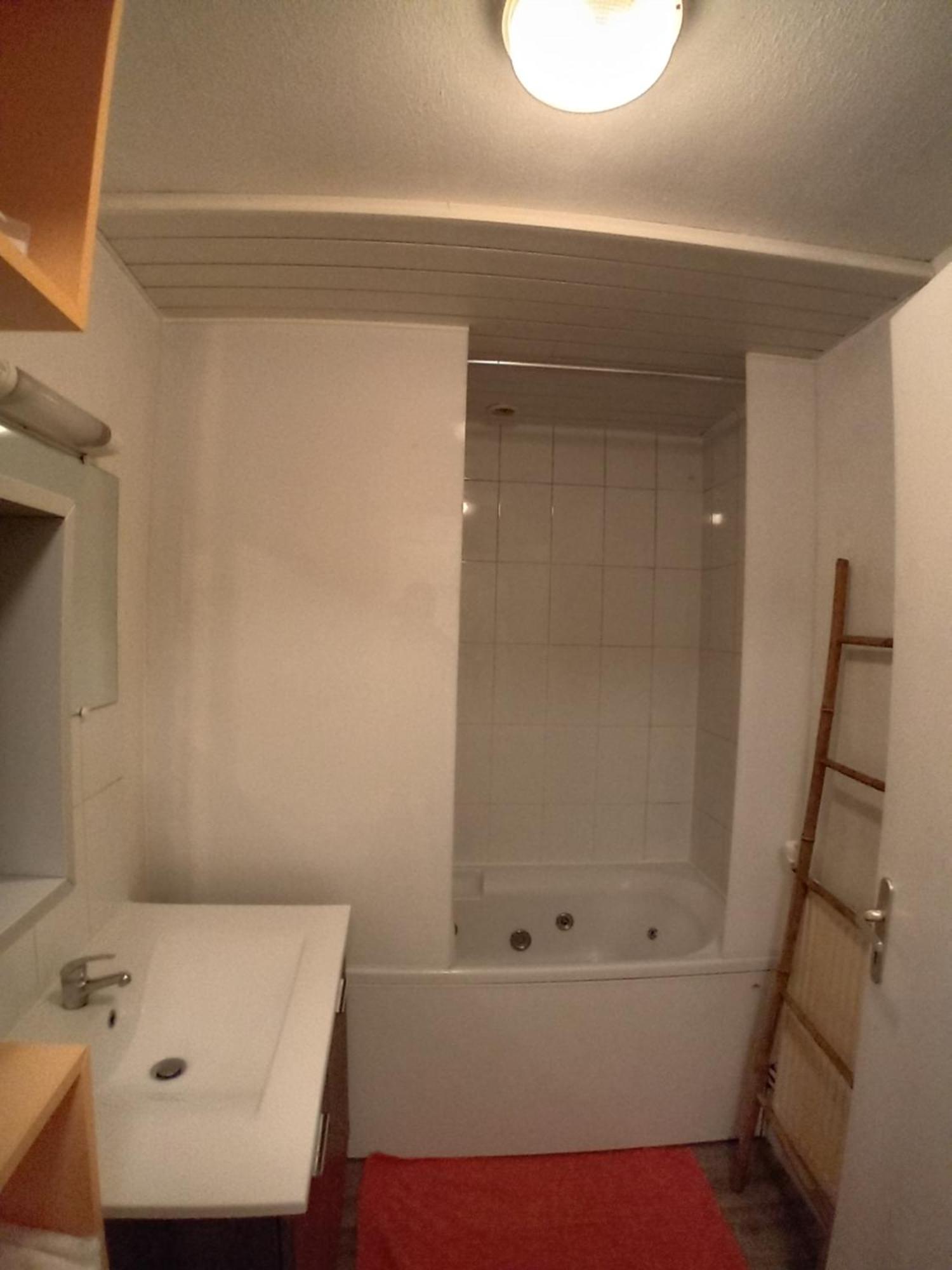 Appart Chartreux Baignoire Massante ,A 3 Minutes Du Centre En Bus! 2 Etoiles Atout France Voiron Ngoại thất bức ảnh